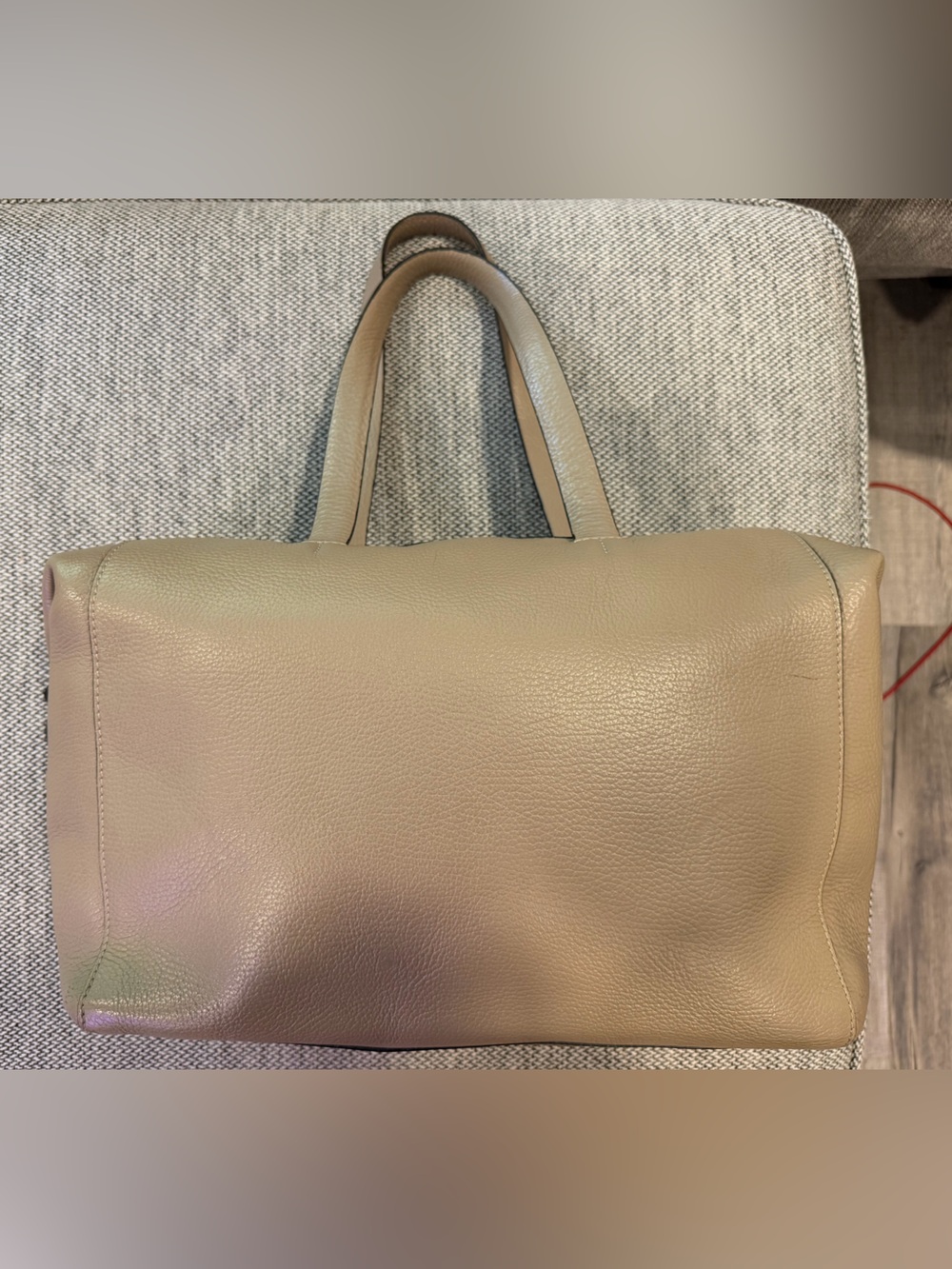 Cuyana Le Sud Leather Weekender Travel Bag Cappuccino Pebbled Leather GUC